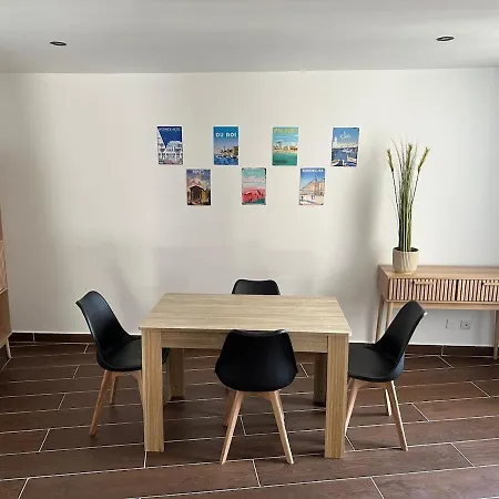Duplex Cosy En Coeur De Lunel (Herault)